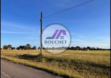 VENDO LOTE EN EL MARQUESADO CON ASFALTO  