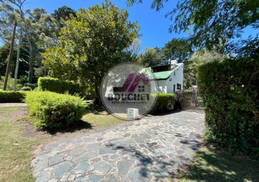 CASA 3 AMBIENTES CON PILETA Y QUINCHO EN ALQUILER | BOSQUE PERALTA RAMOS